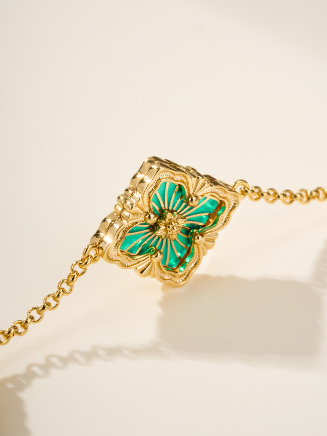 Van Cleef & Arpels Gold and Green Enamel Flower Bracelet